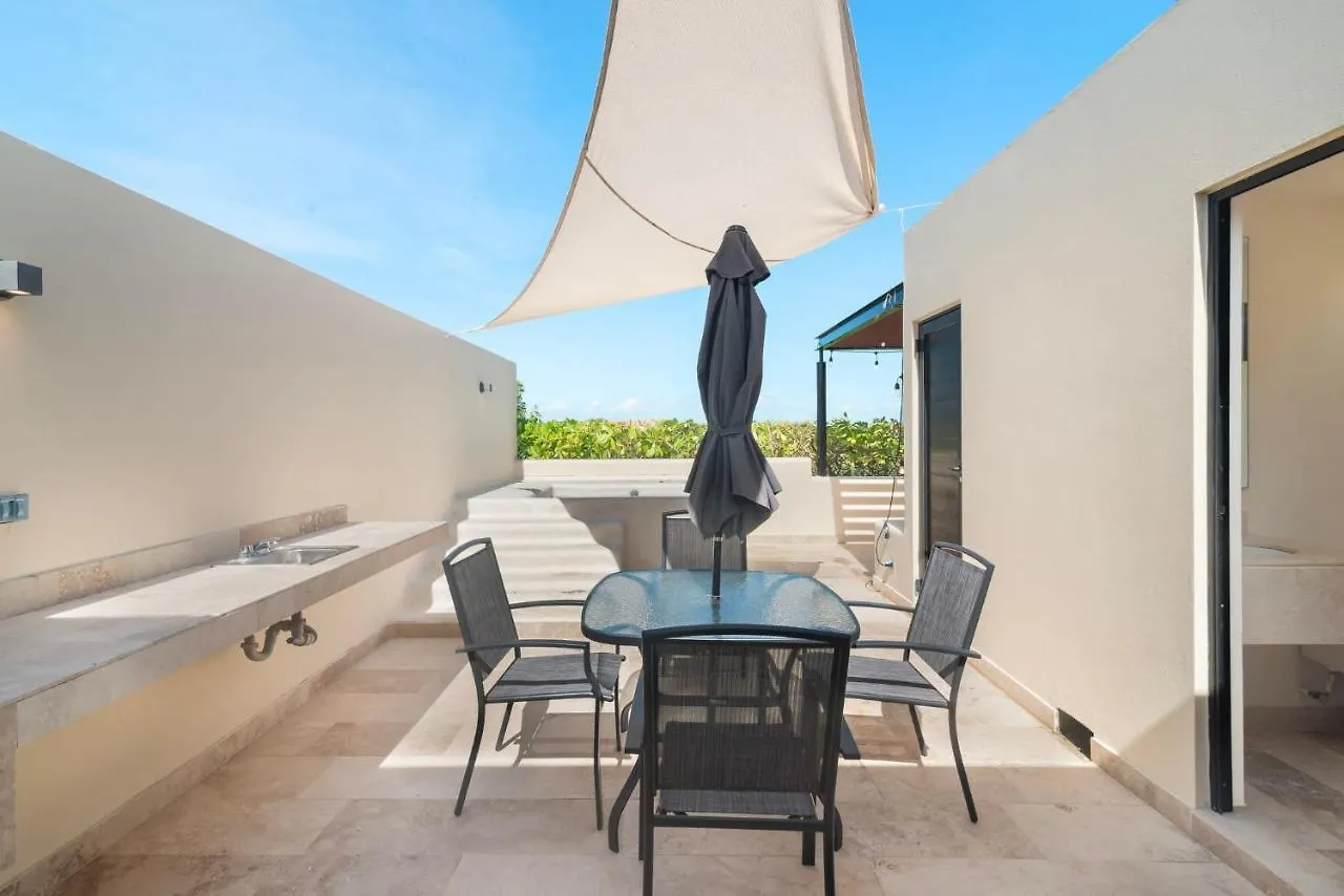 Tulum Hideaway With Penthouse Pool And Jungle Apartment Mexico